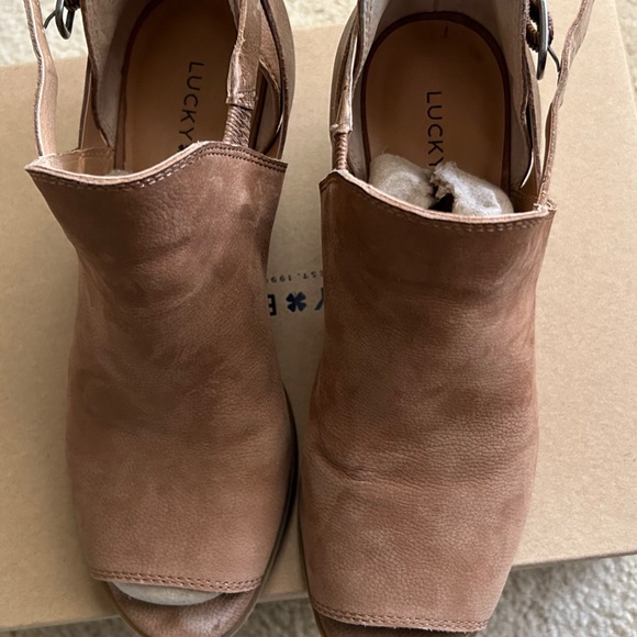 Open Wide Boot - Picture 6 of 10